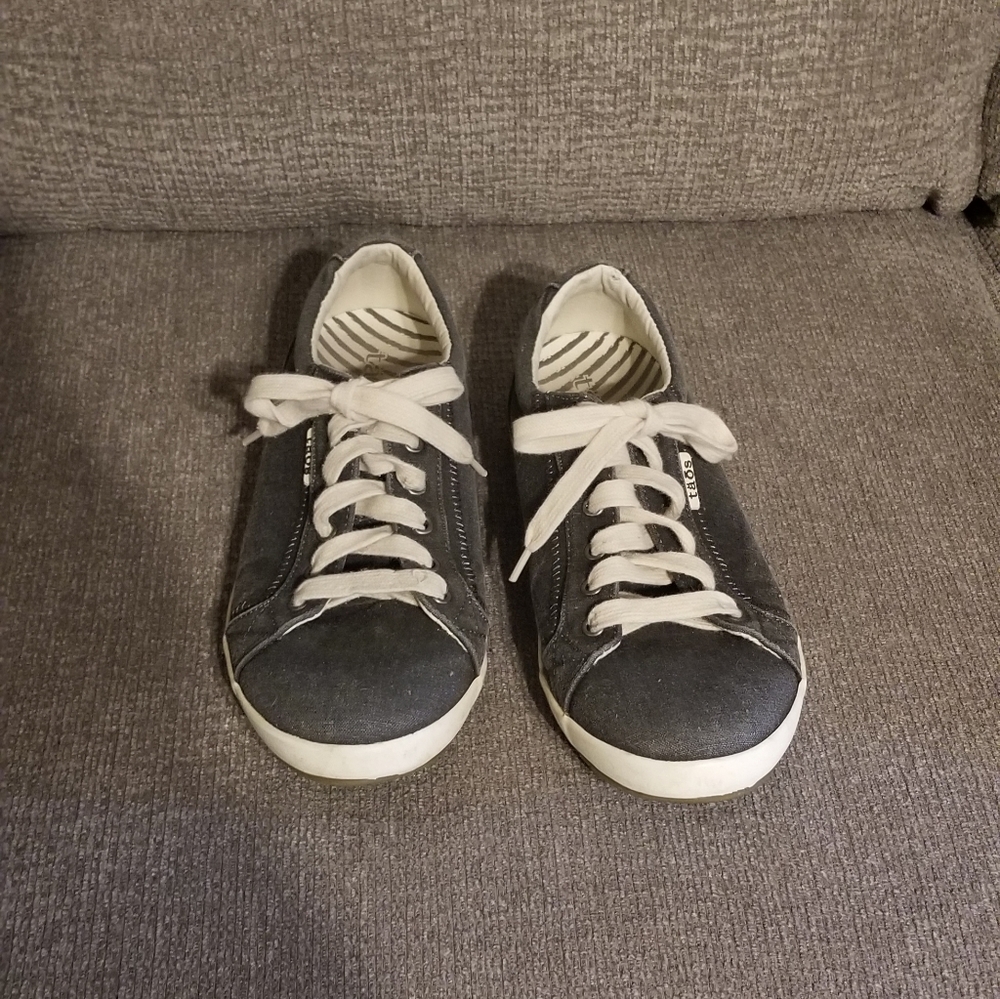 Taos sneakers